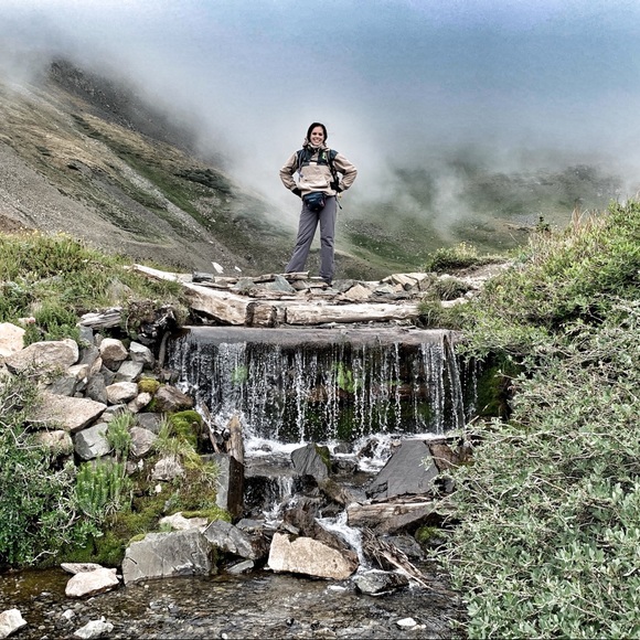 Meet your Posher, Shelley - Picture 1 of 1